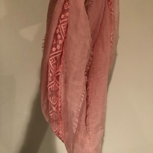 NWT infinity scarf